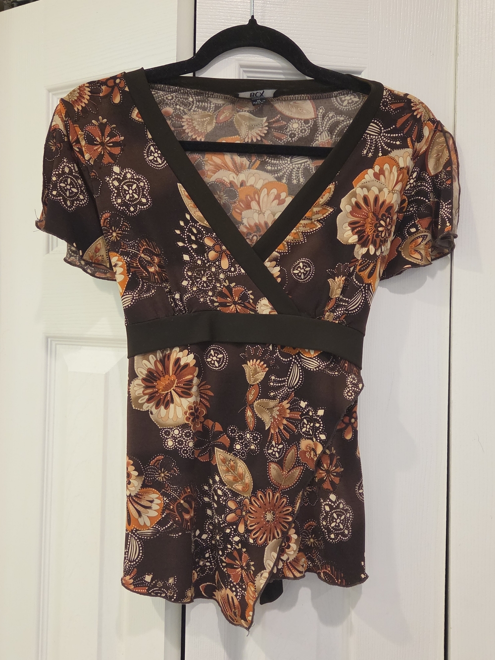 Vintage Y2k BCX Brown and Orange Retro Floral Wrap-Front Top